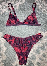 SheIn Swimsuit Set Photo 0