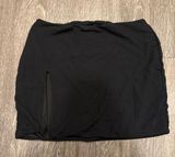 Black Mini Skirt With Slit Photo 0
