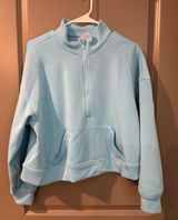 Half-zip Photo 0