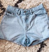 DKNY *VINTAGE* Denim Shorts Photo 0
