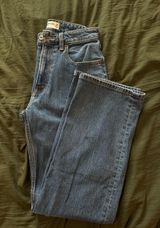 Abercrombie Jeans 90s Relaxed High-Rise Photo 0