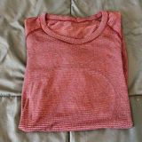 Lululemon Long Sleeve Striped Swiftly Tech Size 6 Photo 0