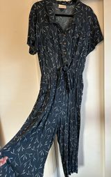 Universal Thread Jumpsuit / Romper Photo 0