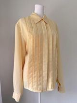 Vintage ‘90s Karen Scott Yellow Pleated Long Sleeve Collared Button Down Blouse Photo 0