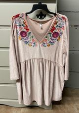 Boutique Velvet Top Photo 0