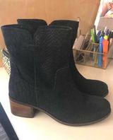 DIBA. true  Black Boots Photo 0