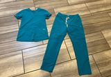 Scrub Set Sz XXS & S! No Free Shipping:( Photo 0