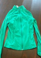 Define Cropped Jacket Photo 0