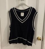 Abercrombie Sweater Vest V-Neck Black White Photo 0