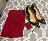 Hot Chick Scallop Pointed Toe Pump Photo 0