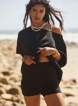 Winnie Sweater Short Set Photo 0