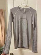 Lululemon Swiftly Tech Long Sleeve Photo 0
