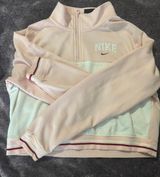 Nike Cropped Pullover Photo 0