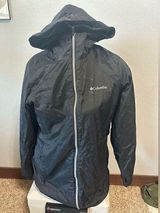 Columbia Women’s Medium Lined Hooded Rain Jacket Photo 0