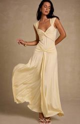 Pastel Butter Yellow Gown Size L Photo 0