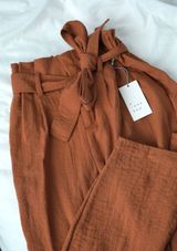 Paper Bag Pants Photo 0