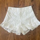 DO + BE Eyelet High Waisted Lace White Shorts Size S Resort White Preppy Floral Photo 0