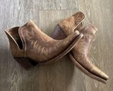 Ariat Dixon Booties 8.5 Photo 0