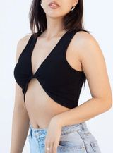 Twist Brami (Crop) Photo 0