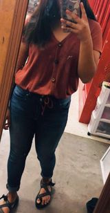 Free Kisses Pink Shirt Photo 0