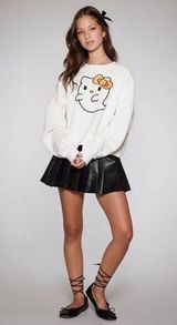 Hello Kitty $45  & Friends x Forever 21 Halloween‎ White Crewneck Photo 0