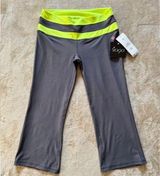 VOGO Women's Moisture Wicking Stretch‎ Comfort Charcoal Neon Yellow Size M NWT Size M Photo 0