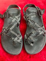 Women’s Chaco Sandals SIZE 7 Photo 0