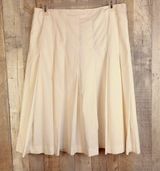 Banana Republic  Size 14 Cream Pleated Side Zip Skirt w/Hook & Eye Closure Photo 0