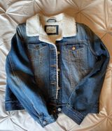 fuzzy jean jacket Size L Photo 0