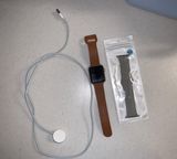 Apple iWatch series 2 Rose gold 42 mm Photo 0