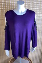 |Purple Cold Shoulder Top With Velvet Leopard Print On Sleeves Photo 0
