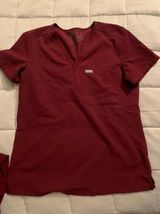 FIGS Scrubs Set Photo 0