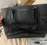 Michael Kors MK Black Purse Photo 0