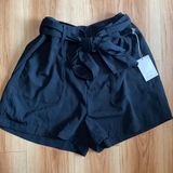 Black high waisted shorts Photo 0