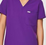 FIGS  Catarina M - Magic Purple Photo 0