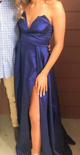 Windsor Navy Blue Formal Dress Photo 0