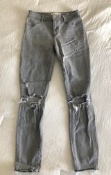 PacSun Distressed Ankle Jeans Photo 0