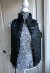 Columbia Vest Photo 0