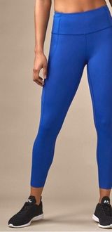 Lululemon Cropped Reversible Leggings Photo 0
