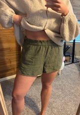 Dark Green Shorts Universal Thread Photo 0