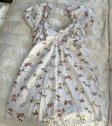 A&F white floral puff sleeve dress Photo 0