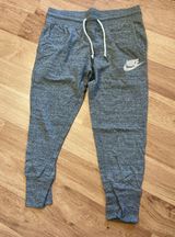Nike Joggers Photo 0