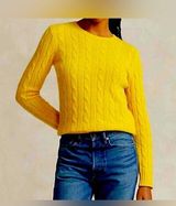 IZOD Women's  golden yellow cable knit sweater Photo 0