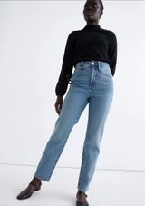 Curvy Perfect Vintage Jeans (petite) Photo 0