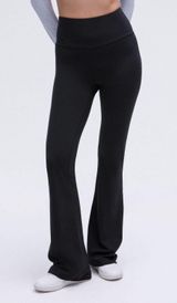 Flare Leggings Photo 0