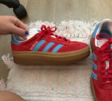 Adidas  Shoes Photo 0