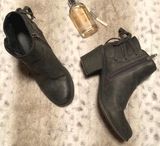 Roxy Dulce Ankle Boots Photo 0