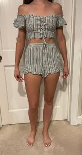 Aeropostale Crop Top & Shorts Photo 0