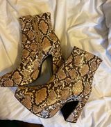 Jeffrey Campbell Boots Photo 0