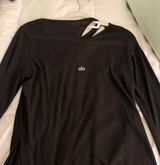 Alo Yoga Alo Long Sleeve Top Photo 0